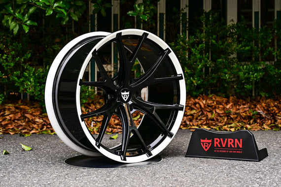 2023 Dodge Ram Custom 6Lug Gloss Black & Pearl White Forged Wheels: RV-MR05