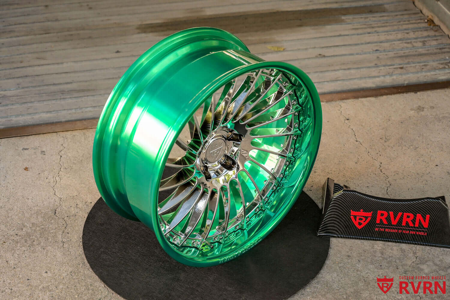 RV-DN01 20 inch deep dish wheels chrome spoke polished green barrel