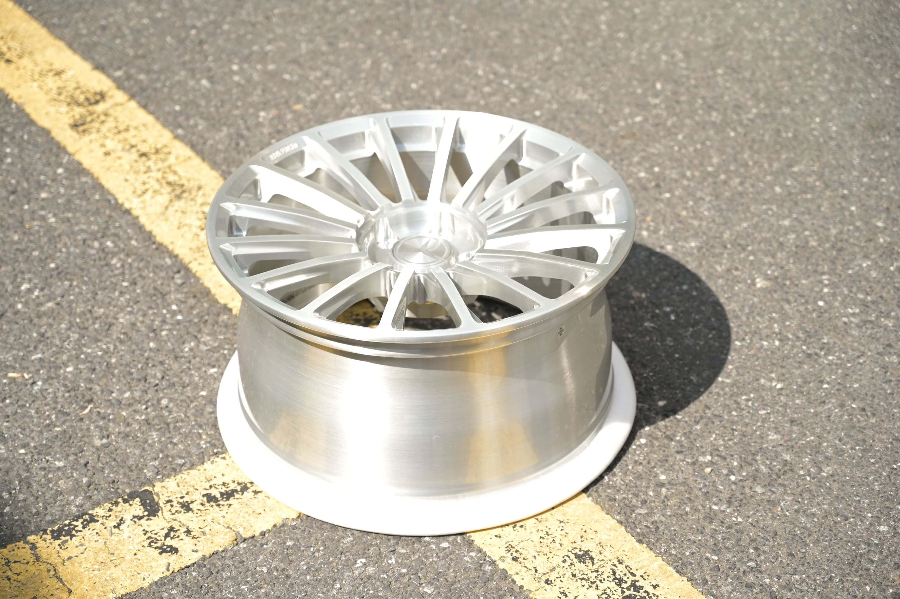 Detailed close-up of SL500 Mercedes Benz forged wheels