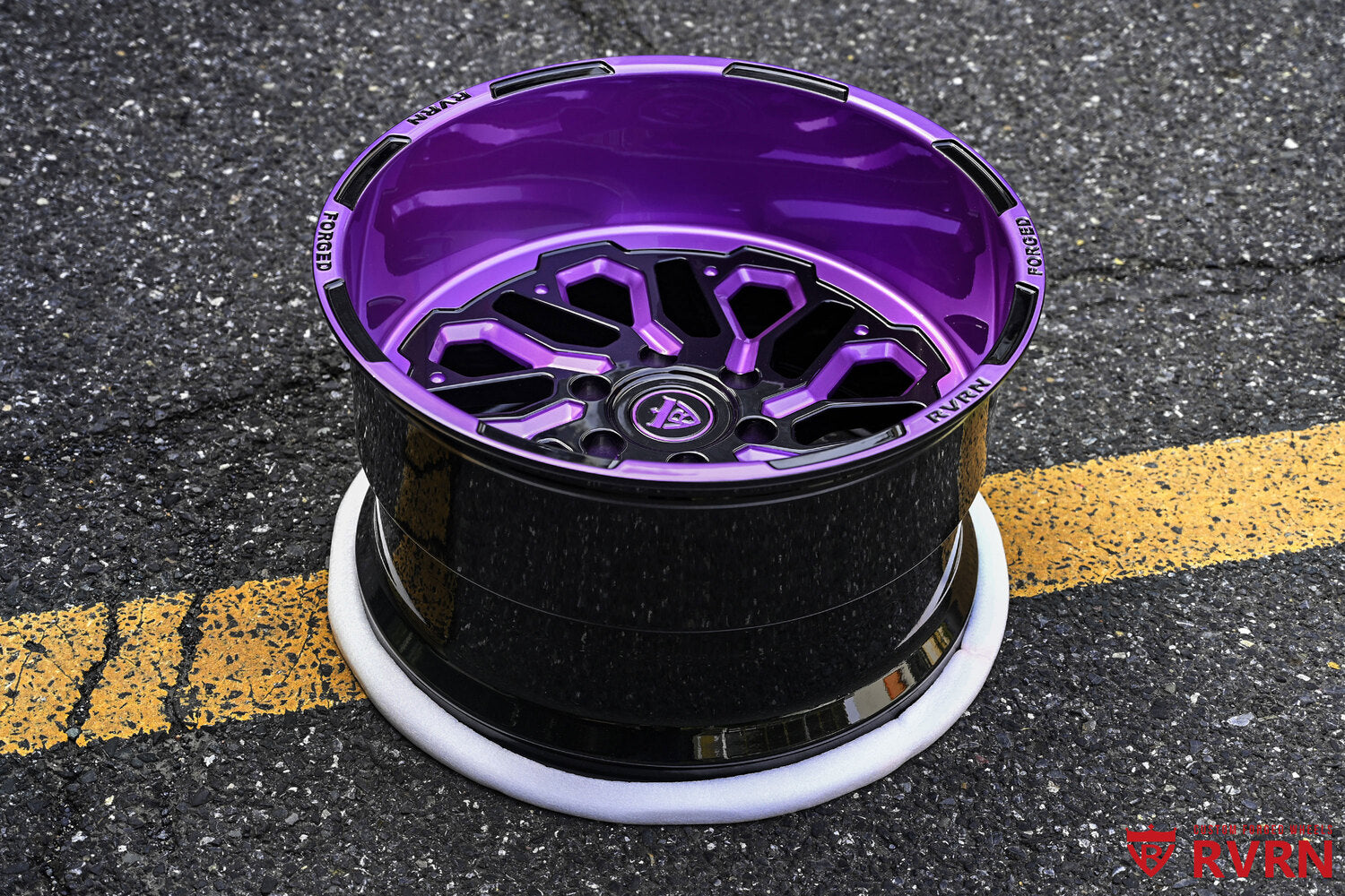 Deep concave forged wheels for 2007 Chevy Silverado Extended Cab LT.