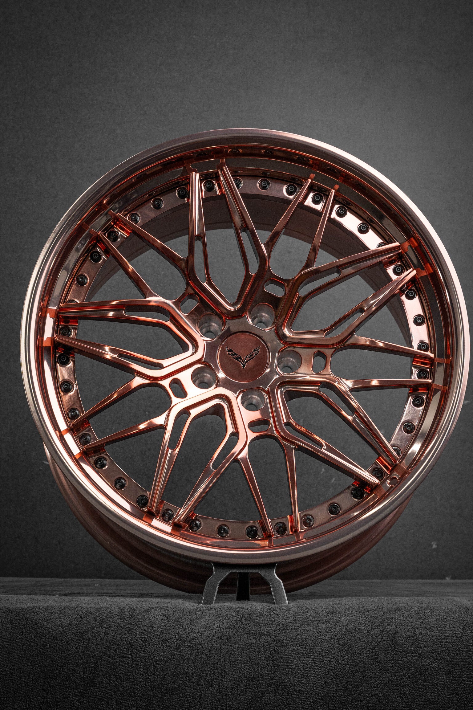 21x13 RV-C081 rear wheel with deep lip design for widebody C7