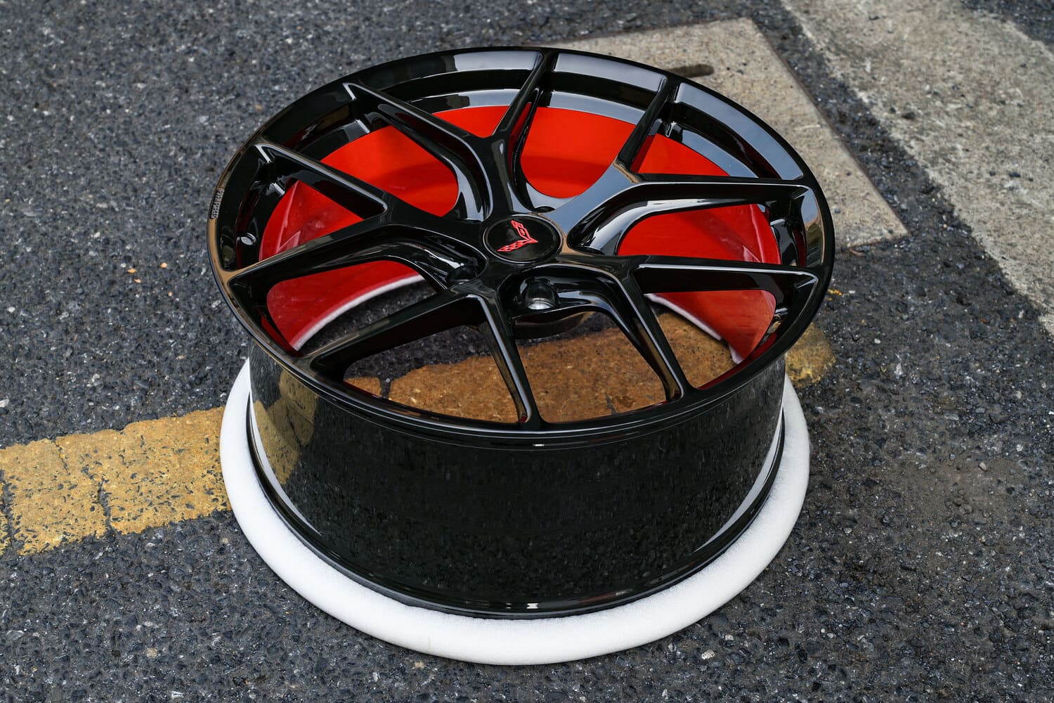 Custom red and black forged wheels for C7 Corvette Z51 – 20x9.5 front view