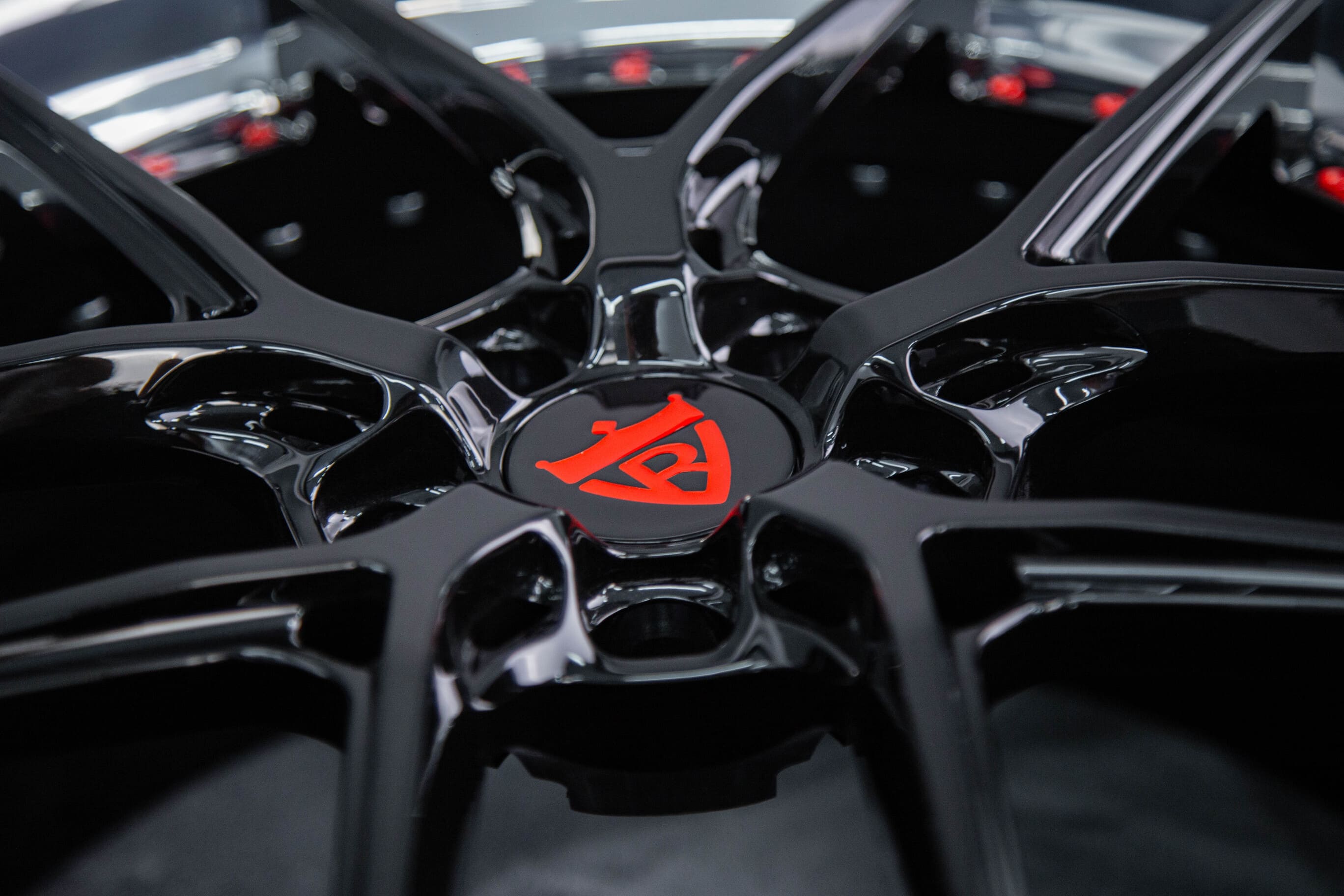 Design your own C7 Corvette wheels inspired by the RV-DR08D forged style