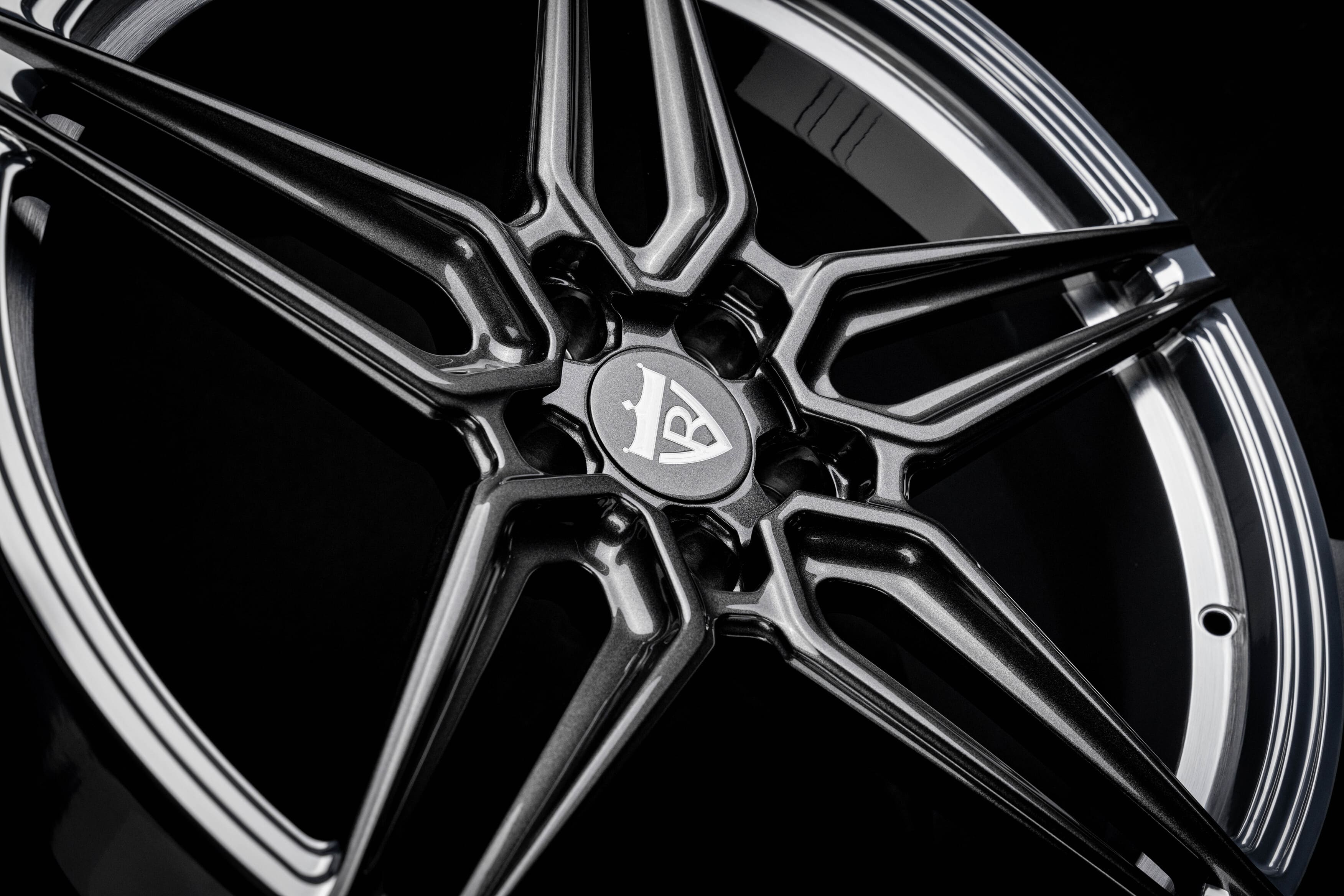 20x9 inch front custom forged wheel on Lexus RC350