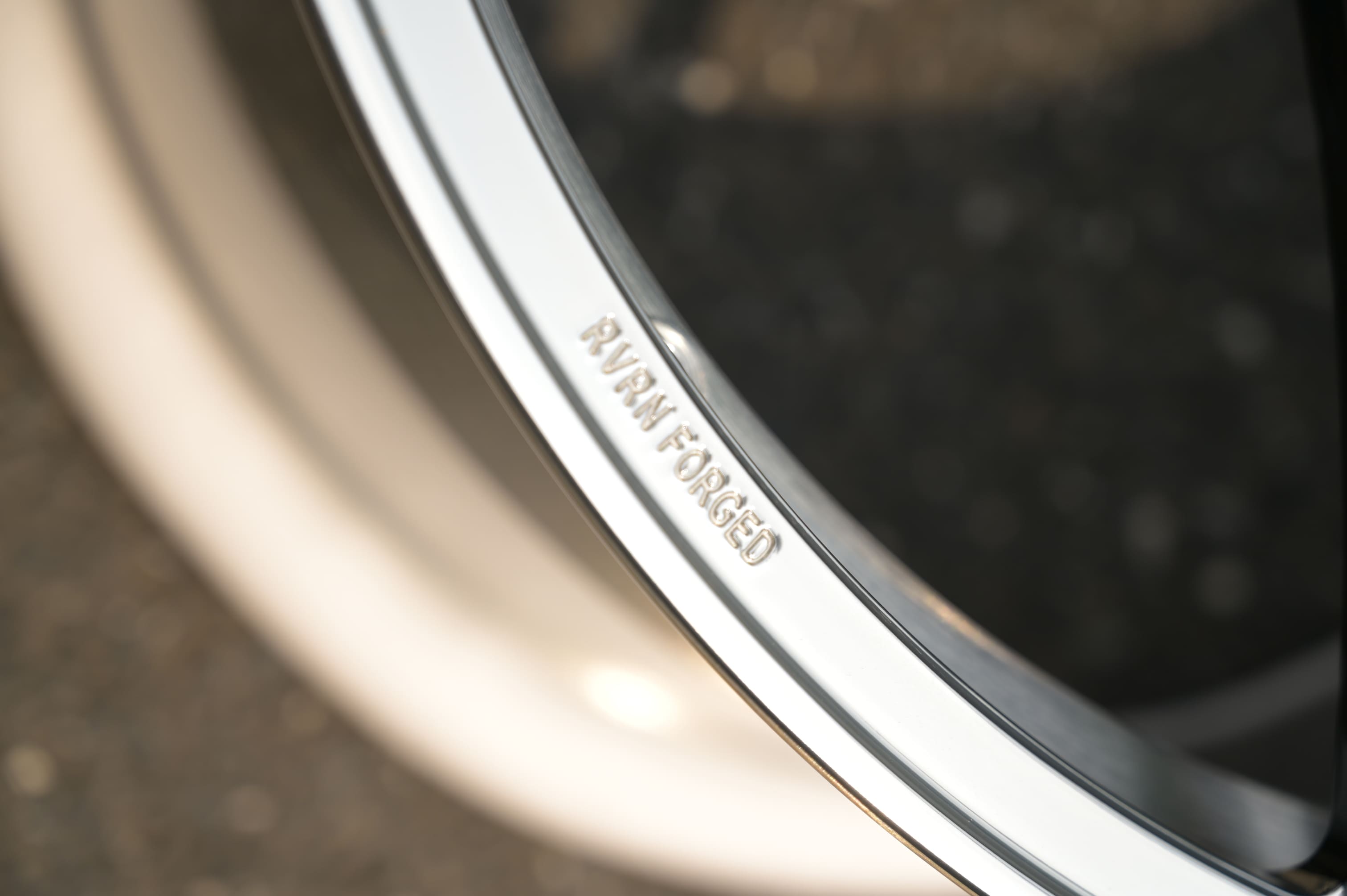 Brushed barrel structure – Porsche Panamera forged wheel build