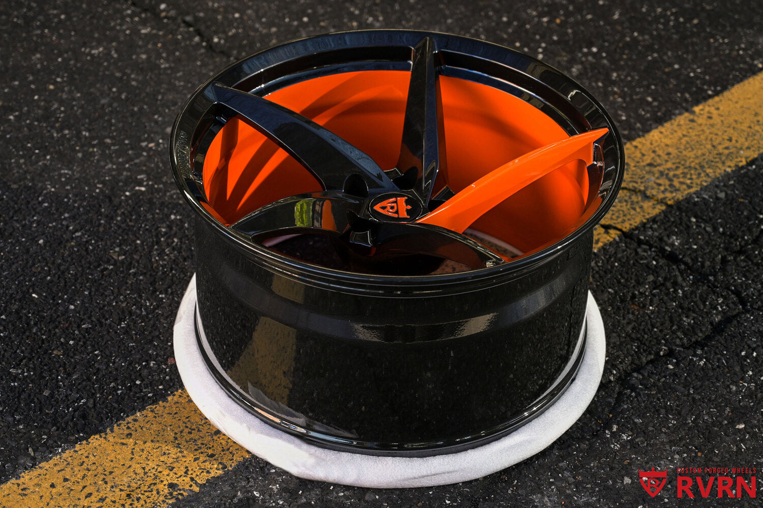 20x11 Dodge Challenger black and orange forged wheels side angle RV-MC35