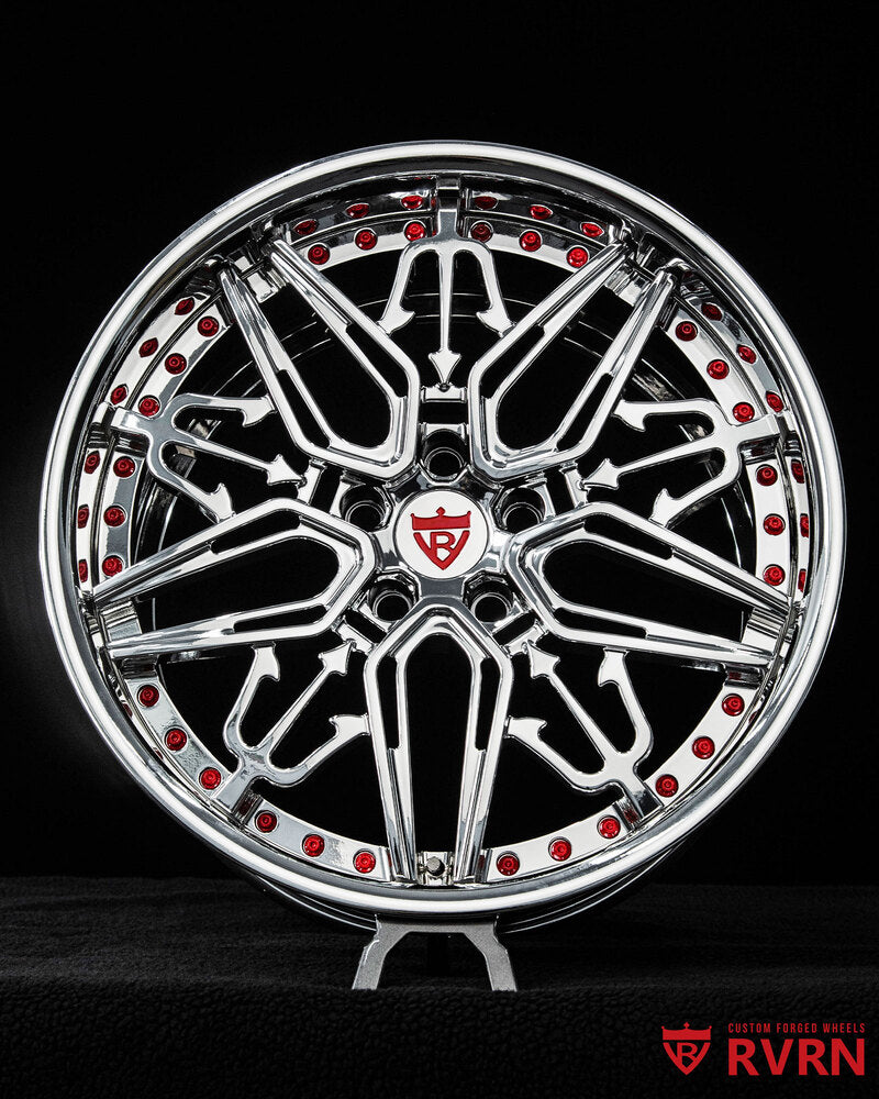 Corvette C7 chrome deep dish wheels with polished lip