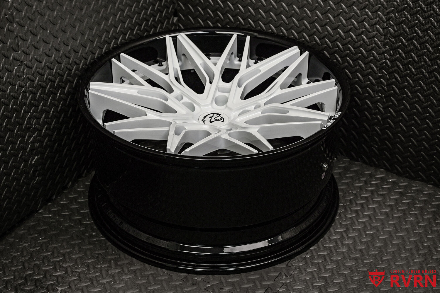 RVRN RV-T081 forged wheels on 2018 Dodge Ram 1500 front view
