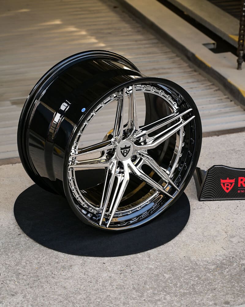 RV-DP03 Corvette C7 wheels placed ground-up showcasing design symmetry