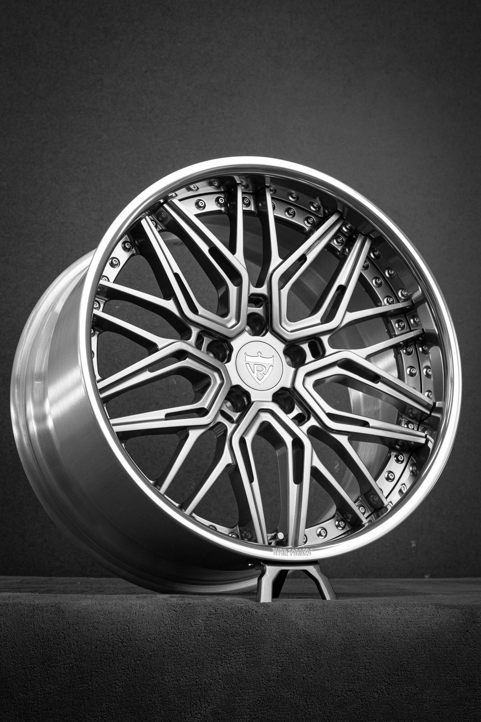 Perfect fitment of 20x10 20x11 wheels for 2020 Camaro