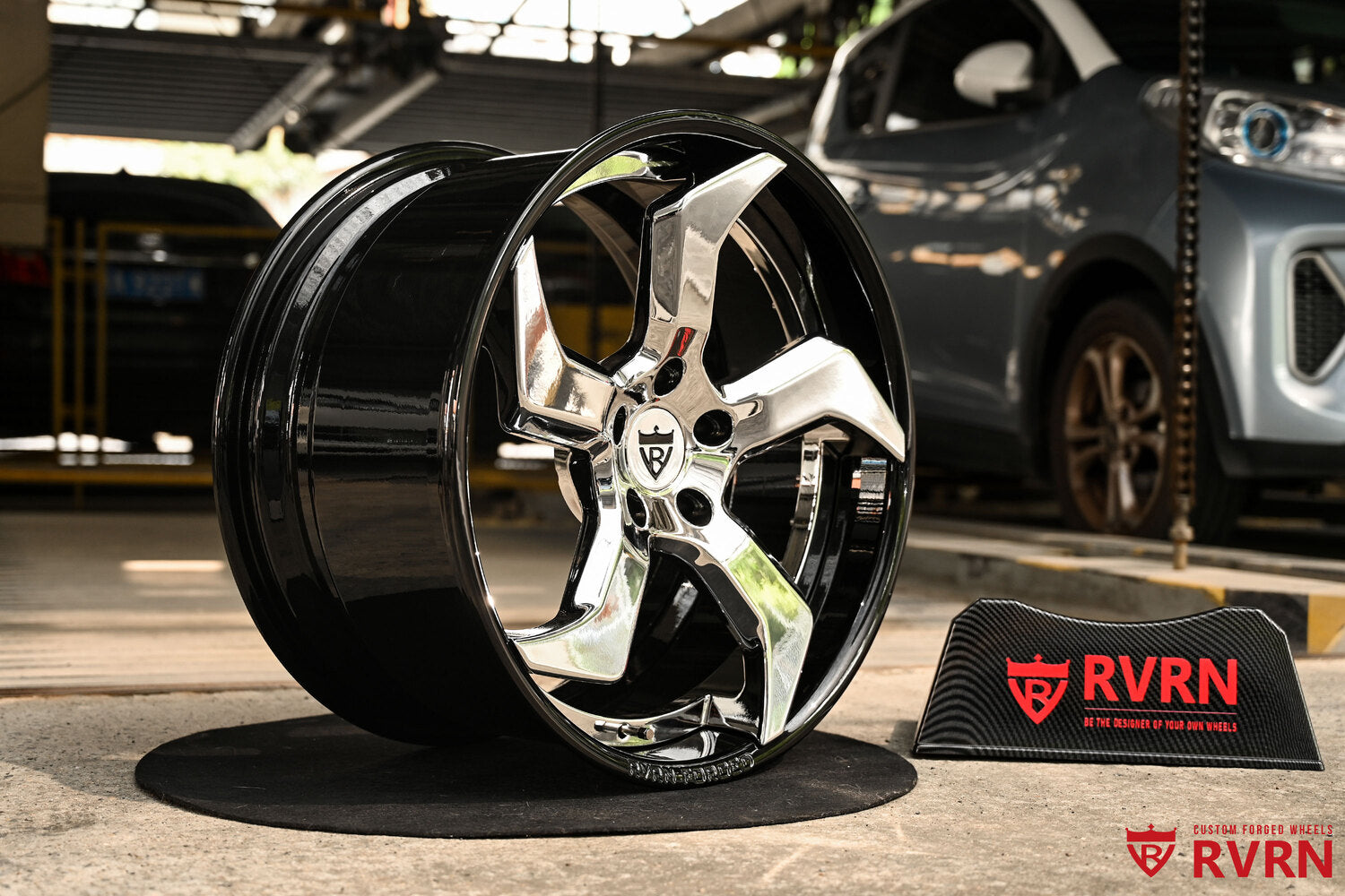 Corvette C8 forged custom wheels gloss black barrel design