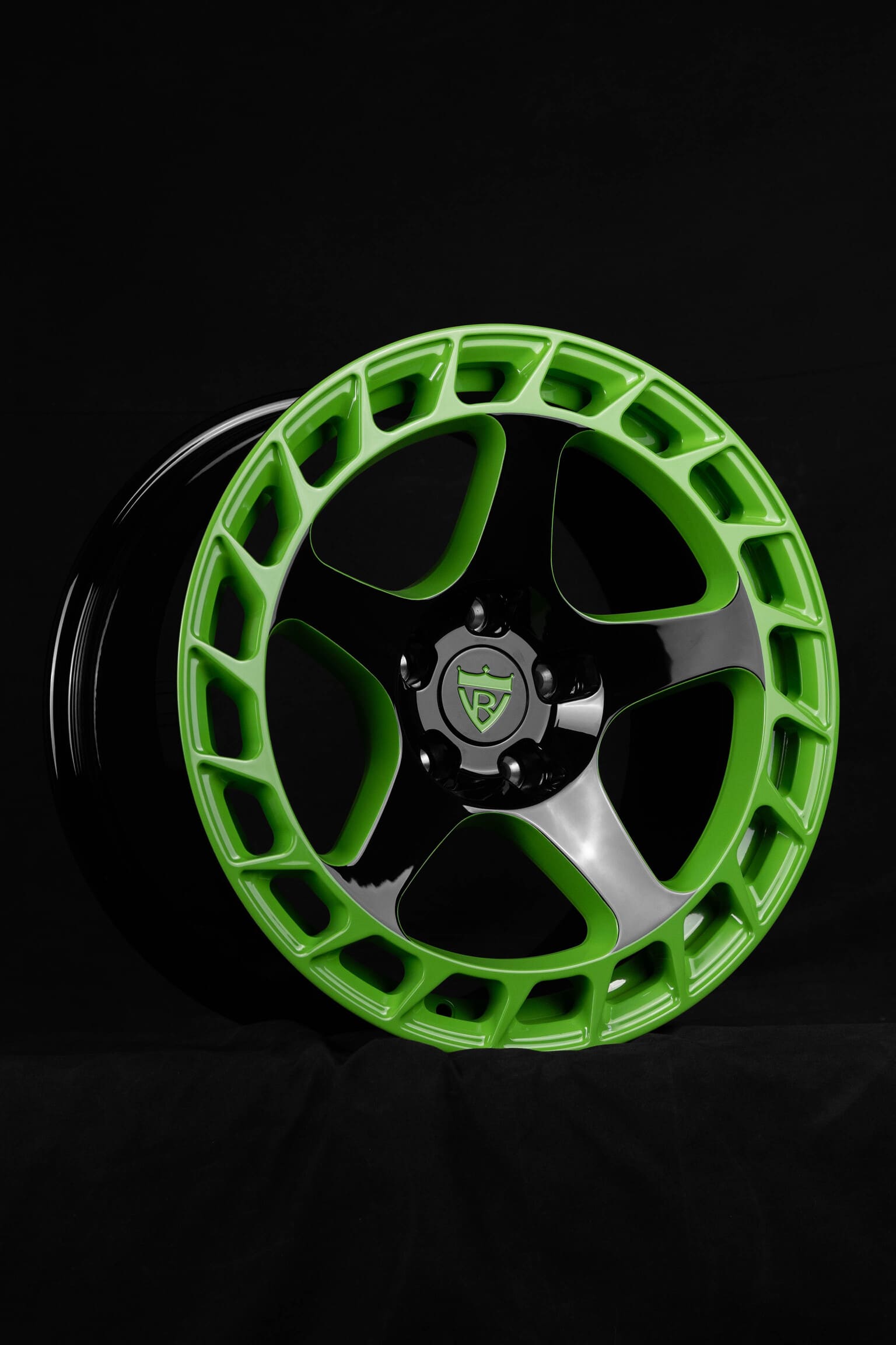 2021 Camaro fitted with neon green forged 5-spoke wheels by RVRN