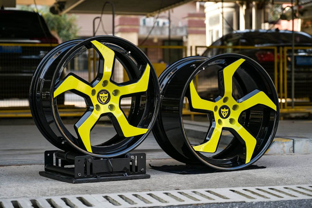 C8 Corvette Stingray with custom Accelerate Yellow & Black forged wheels.