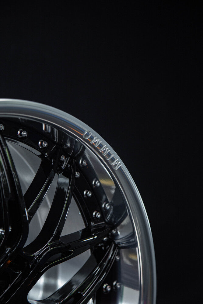 Top view of customized RV-T081 forged wheels – Taycan ready