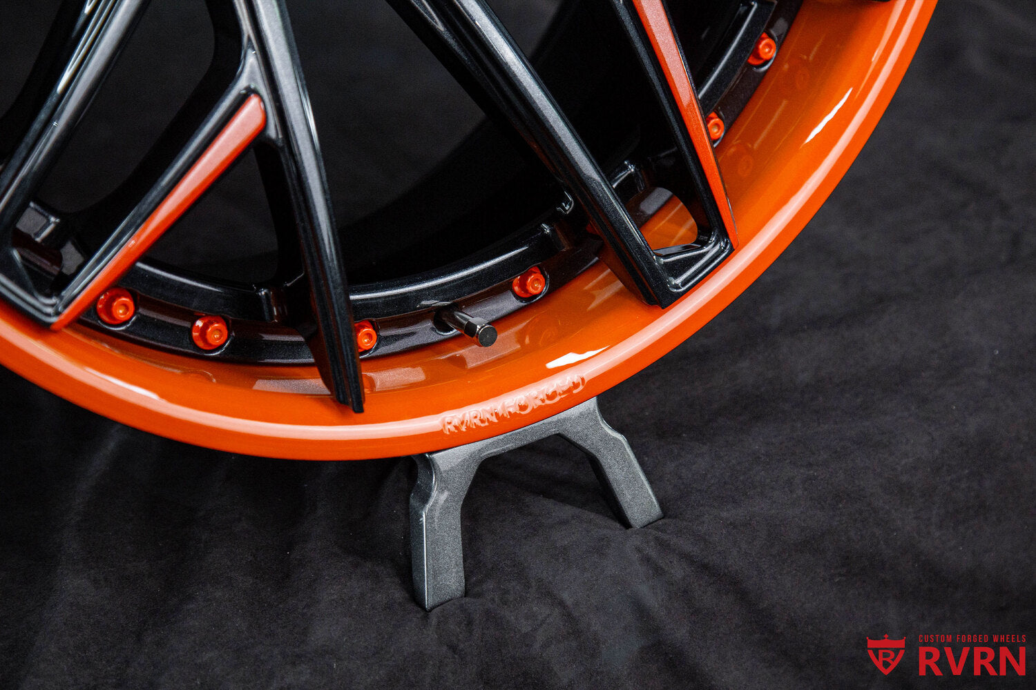 Front angle view of custom Corvette Z51 RV-DS74 forged wheels