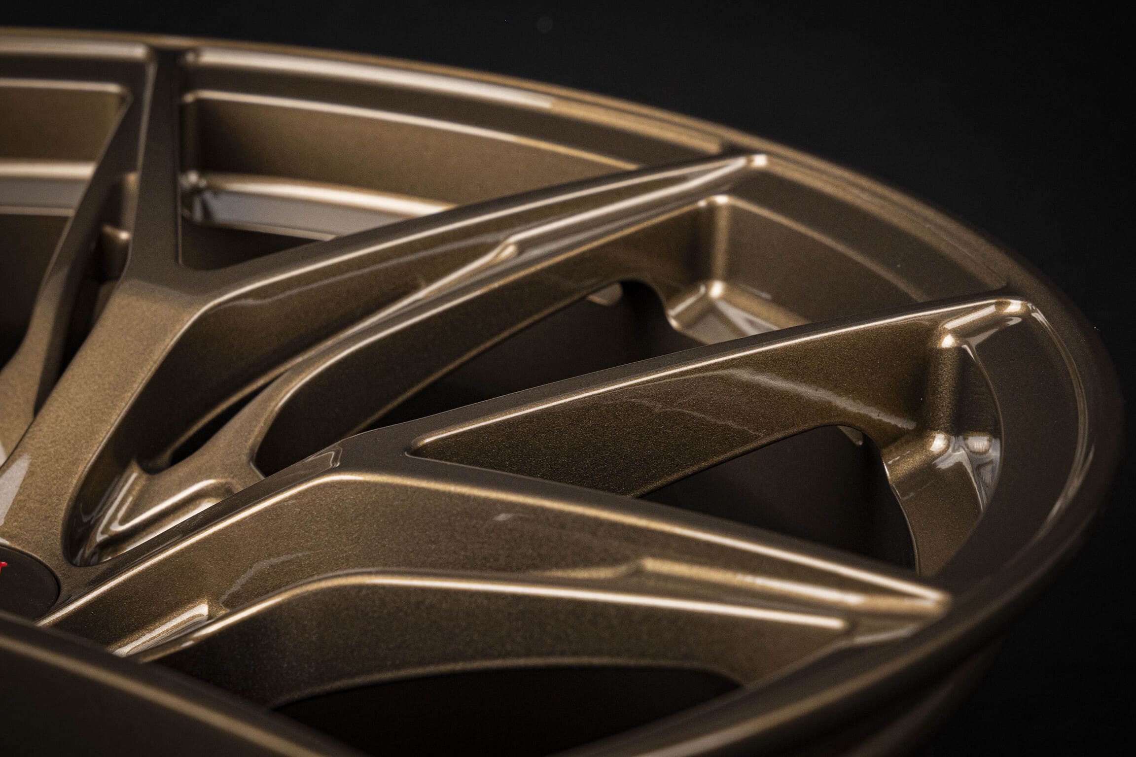 Forged shiny bronze wheels front and rear profile on 2SS Camaro