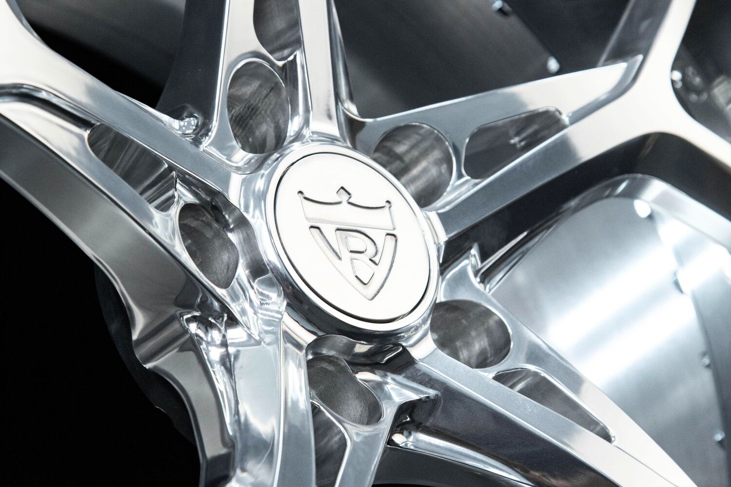 Front angle view of RV-DV03 polished forged wheel for 2023 Corvette C8 Z51, size 19x8.5