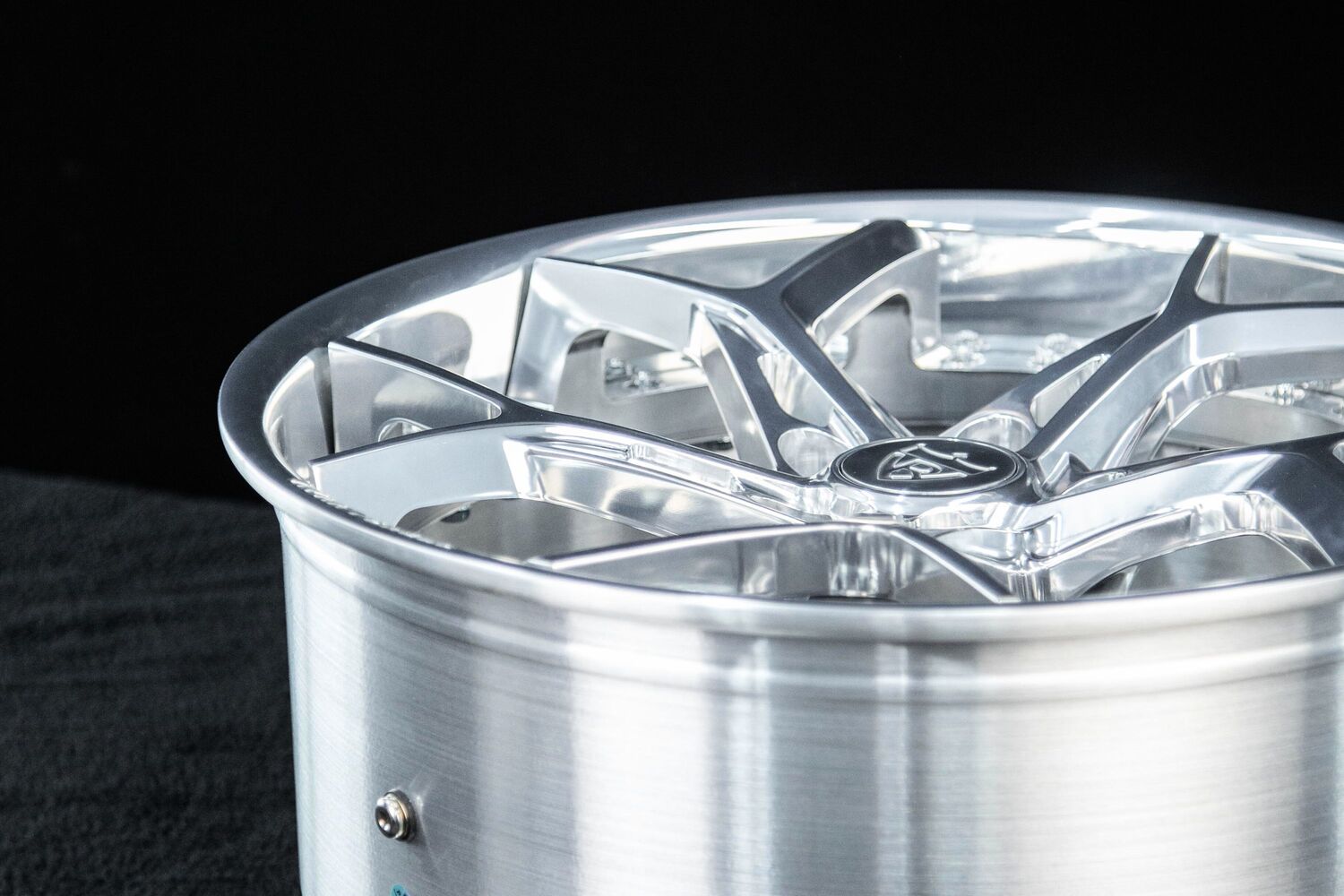 Close-up of spoke design on RV-DV03 forged wheels for 2023 Corvette C8 Z51