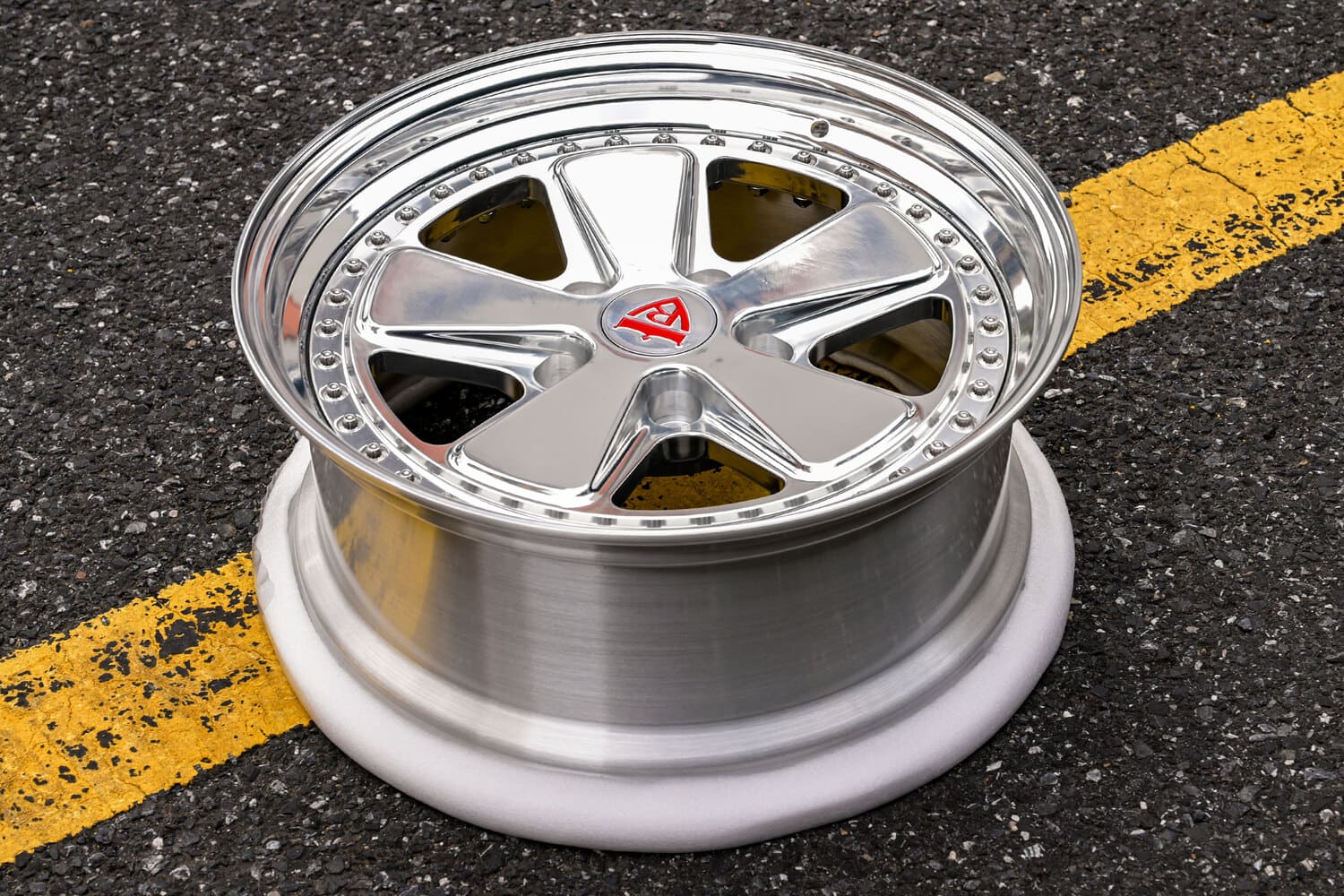 Rear angle of custom forged RV-DV70 wheels for Porsche 911 – 21x11.5 size