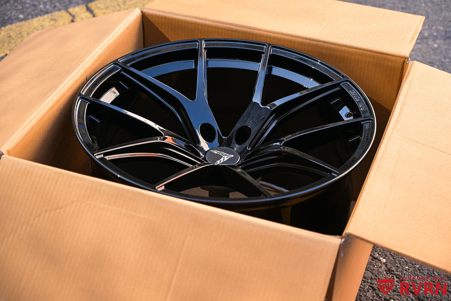 RV-MC24 forged custom wheels detail shot concave spokes black finish