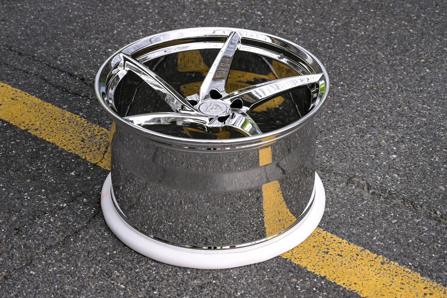 C8 Z06 custom wheels RV-MC35 chrome 5 spoke front angle