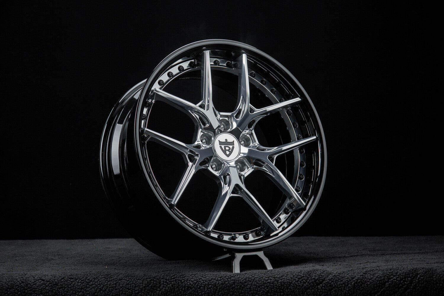 Close-up of forged wheels for Lexus IS300 F Sport AWD