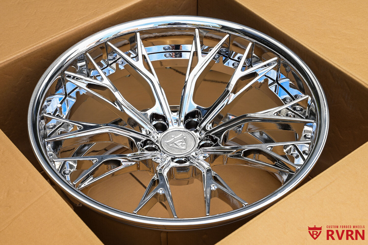 RV-DC04 Corvette C8 Z06 forged wheels chrome finish close up