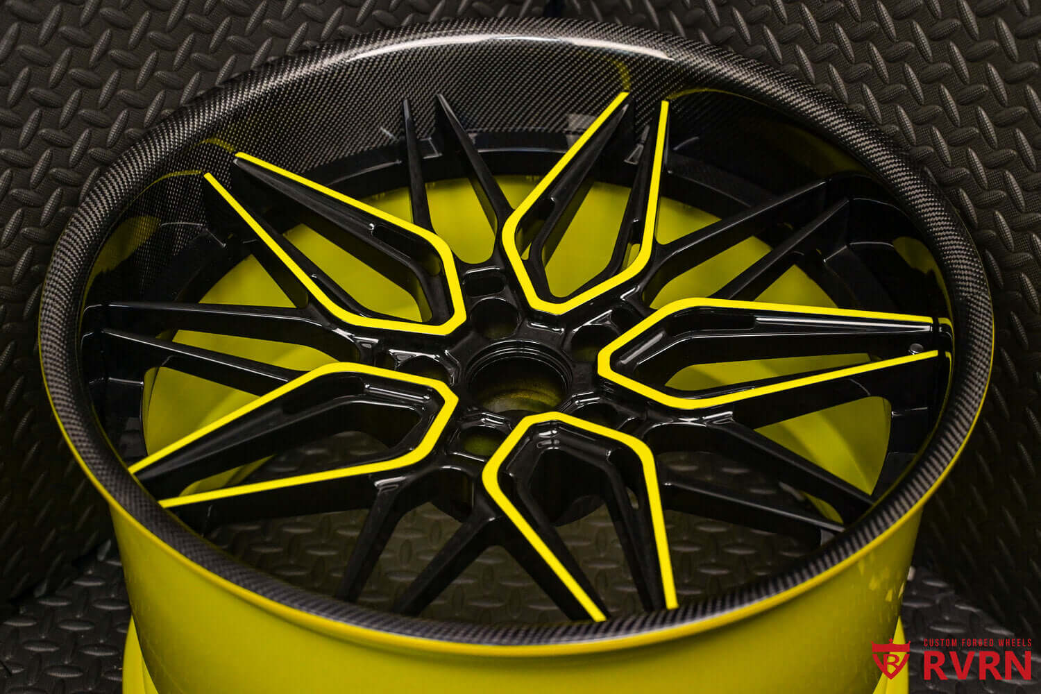 Corvette C8 Z06 custom forged wheels RV-T081 front angle in gloss black and yellow