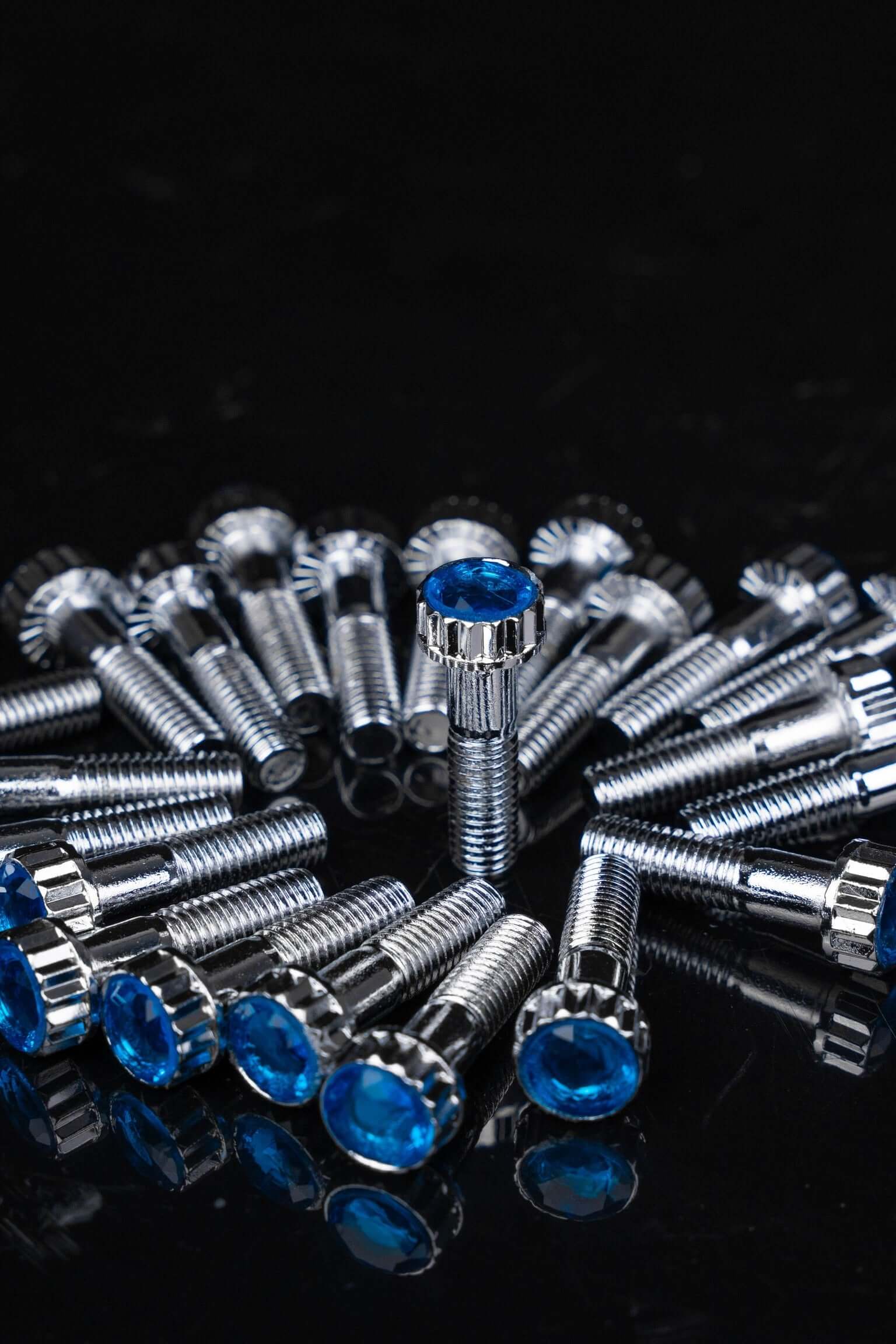 Crystal Shiny Screws with Rhinestones for Dodge Dakota R/T Wheels, Custom 6 Lug and Forged Rims, 17-26 Inch, Handmade and Dazzling