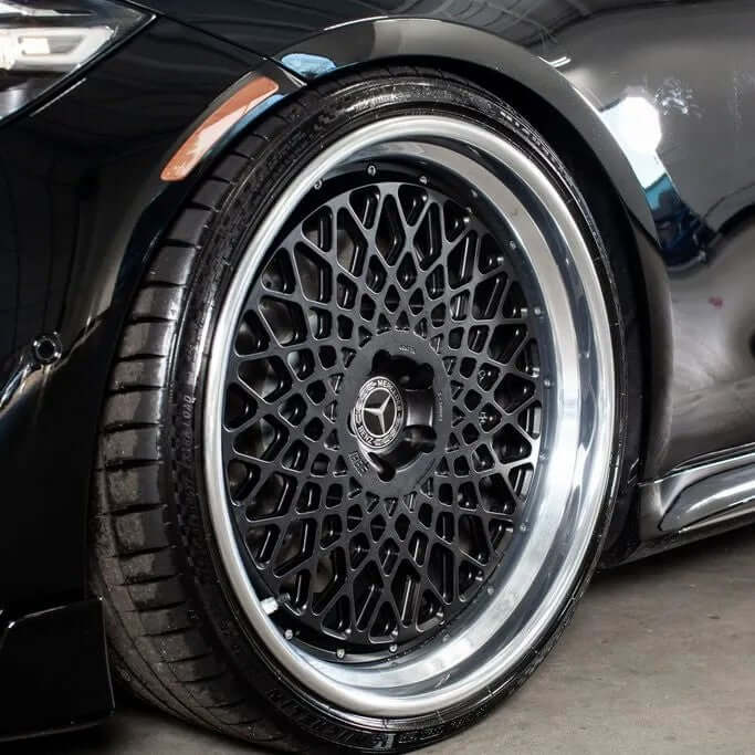 RVRN RV-DM03 Custom Forged 2-Piece Wheels 22inch staggered size on a Mercedes Benz S580 Metallic