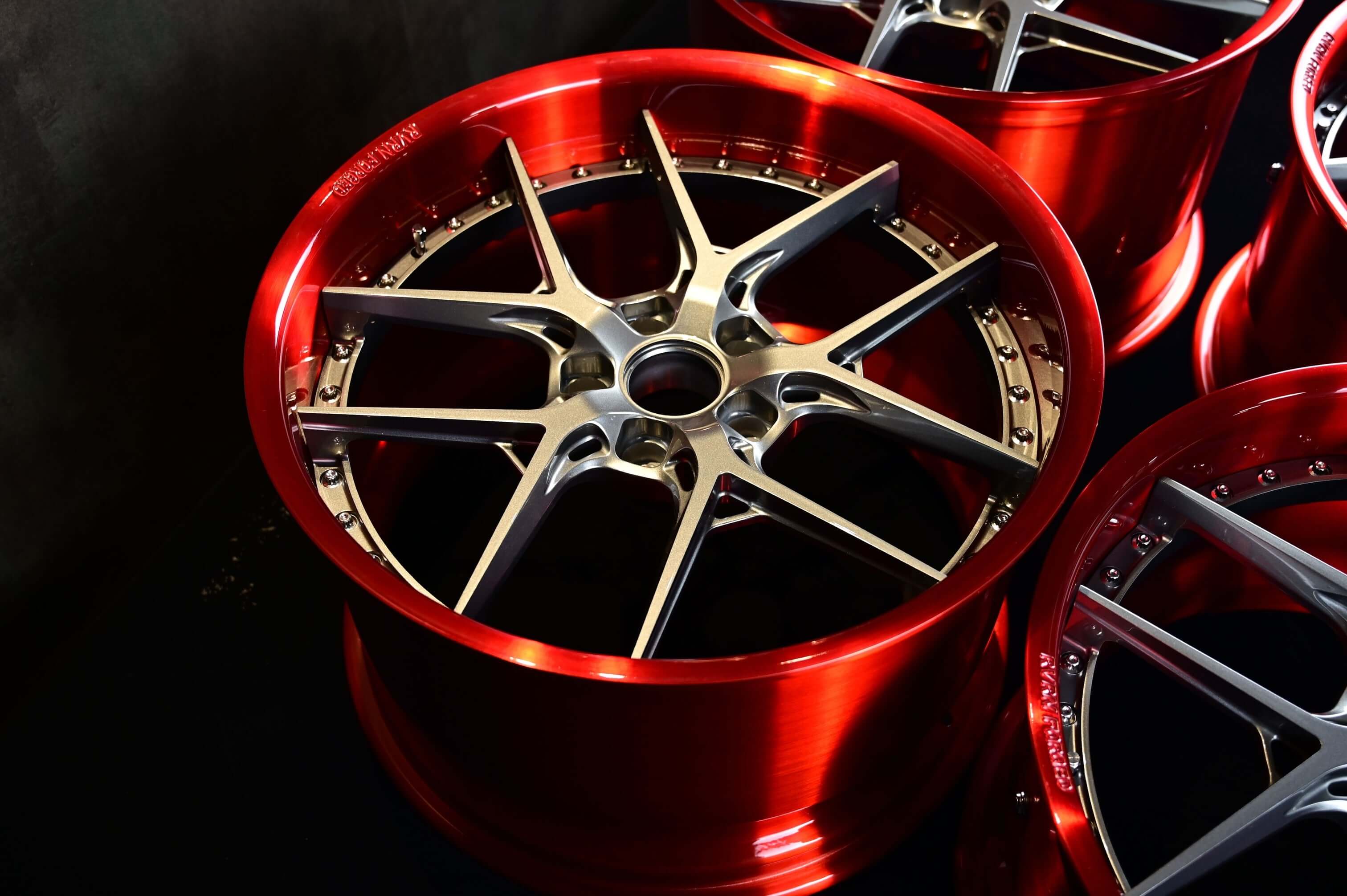 Red and grey custom wheel finish options – glossy and matte variants