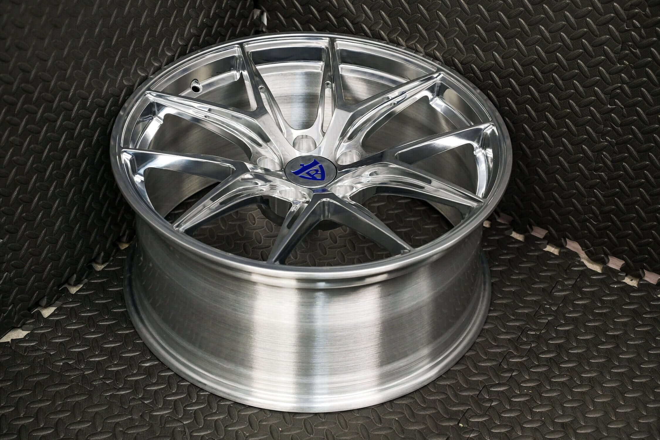 BMW 530i driving with RVRN RV-MH051 lightweight wheels, providing superior performance and handling.