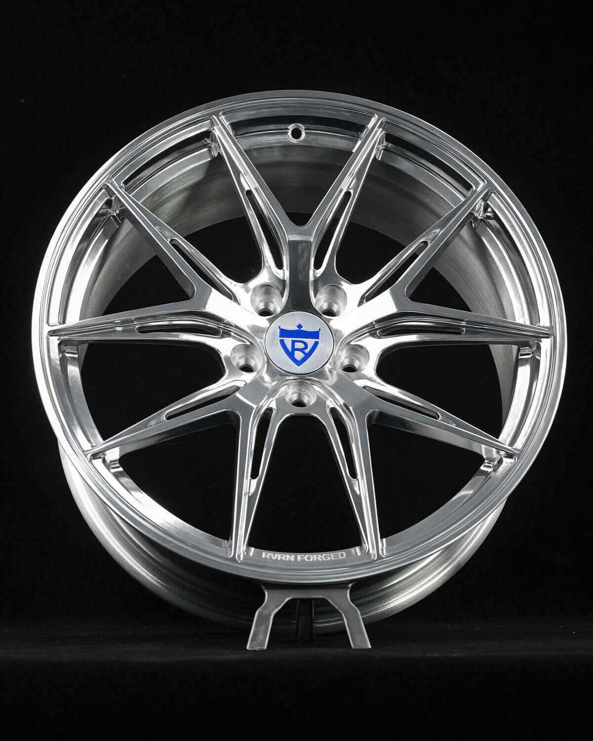 BMW 530i driving with RVRN RV-MH051 lightweight wheels, providing superior performance and handling.