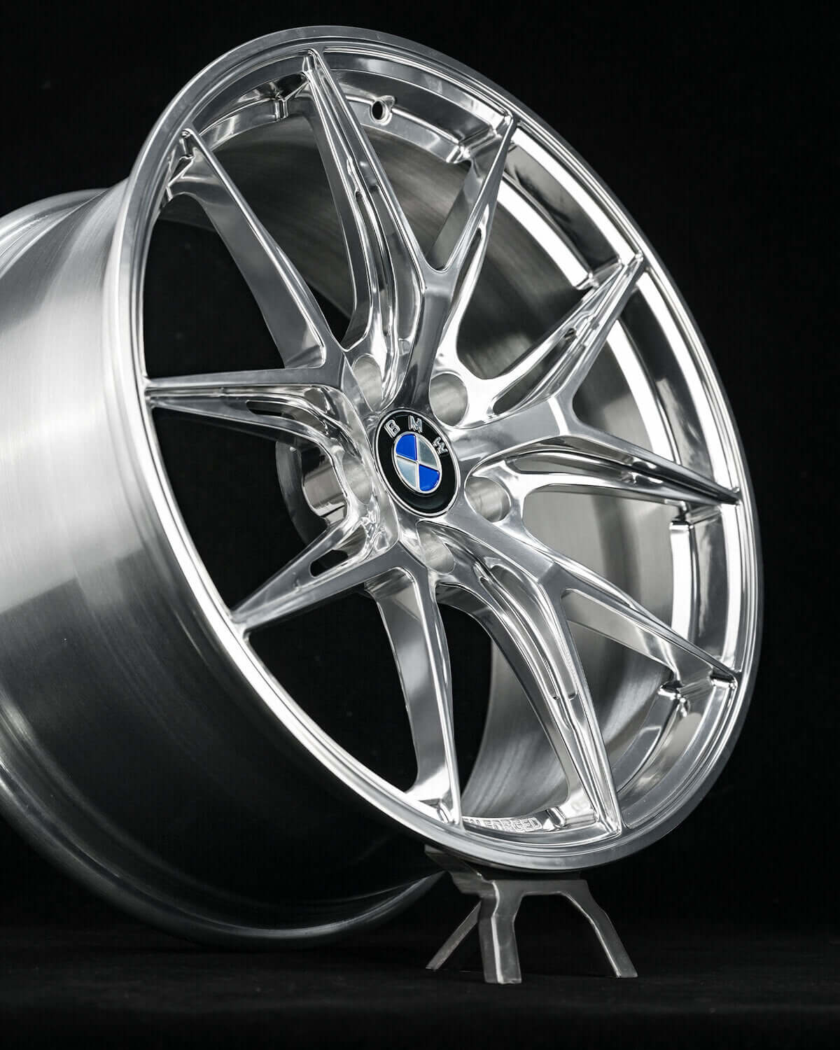 Side profile of BMW 530i featuring 19