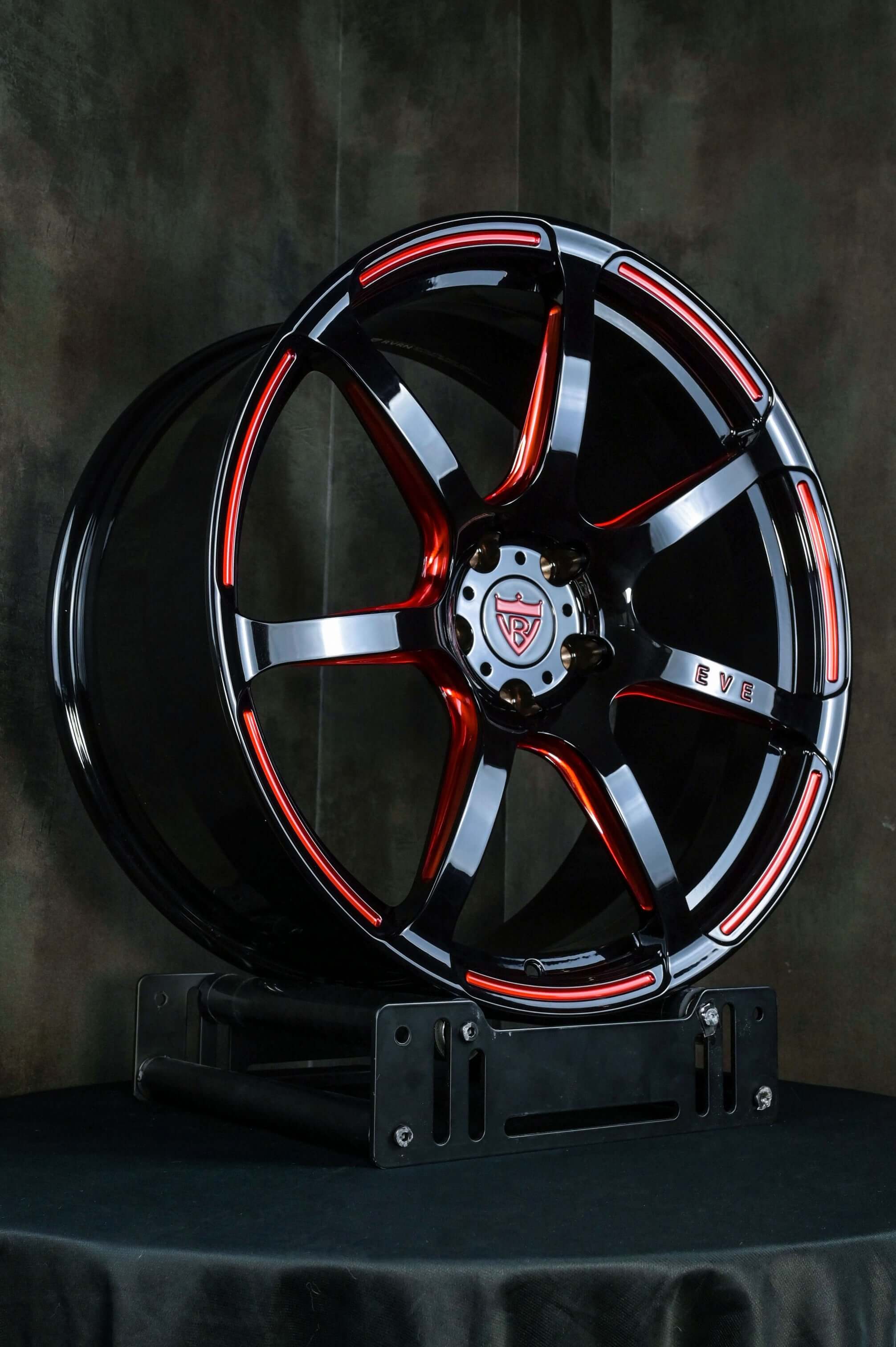 Tesla Model S Custom Wheels with red and black color in 19inc staggered fitment, best perofrmance forged rims for Tesla Models