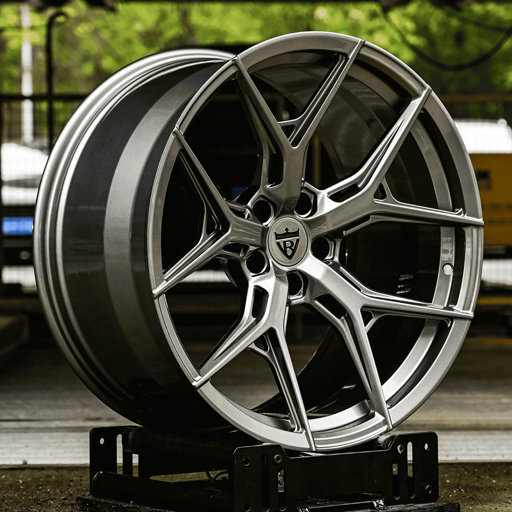 Custom forged concave wheels for 2015 BMW X5 in gunmetal finish, 21-inch staggered rims– RVRN Wheels