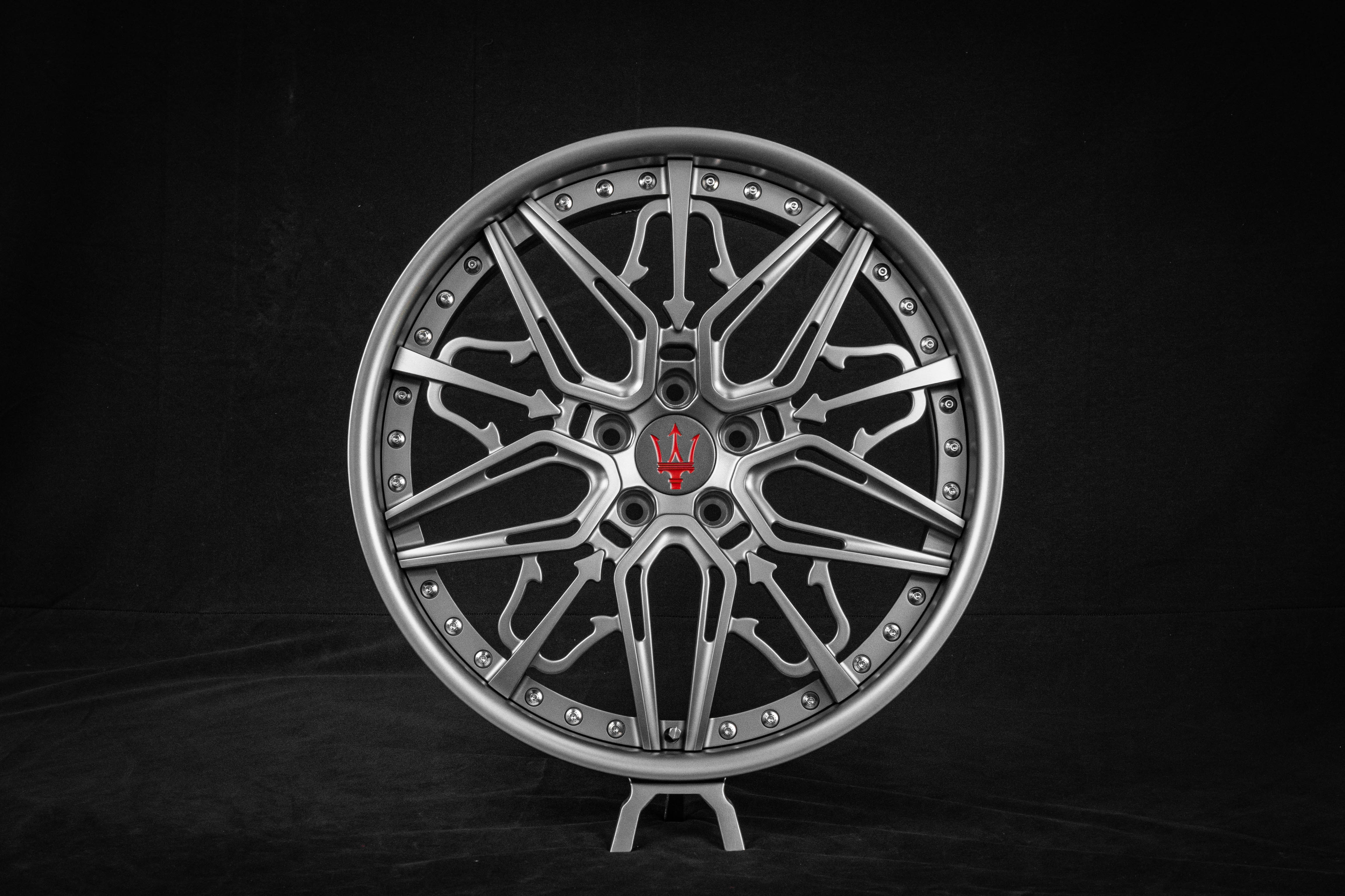 2015 Maserati Quattro Custom 2pc Matte Gunmental Gray Finish and Chrome Screws RV-MR01 Series RVRN Wheel Forged