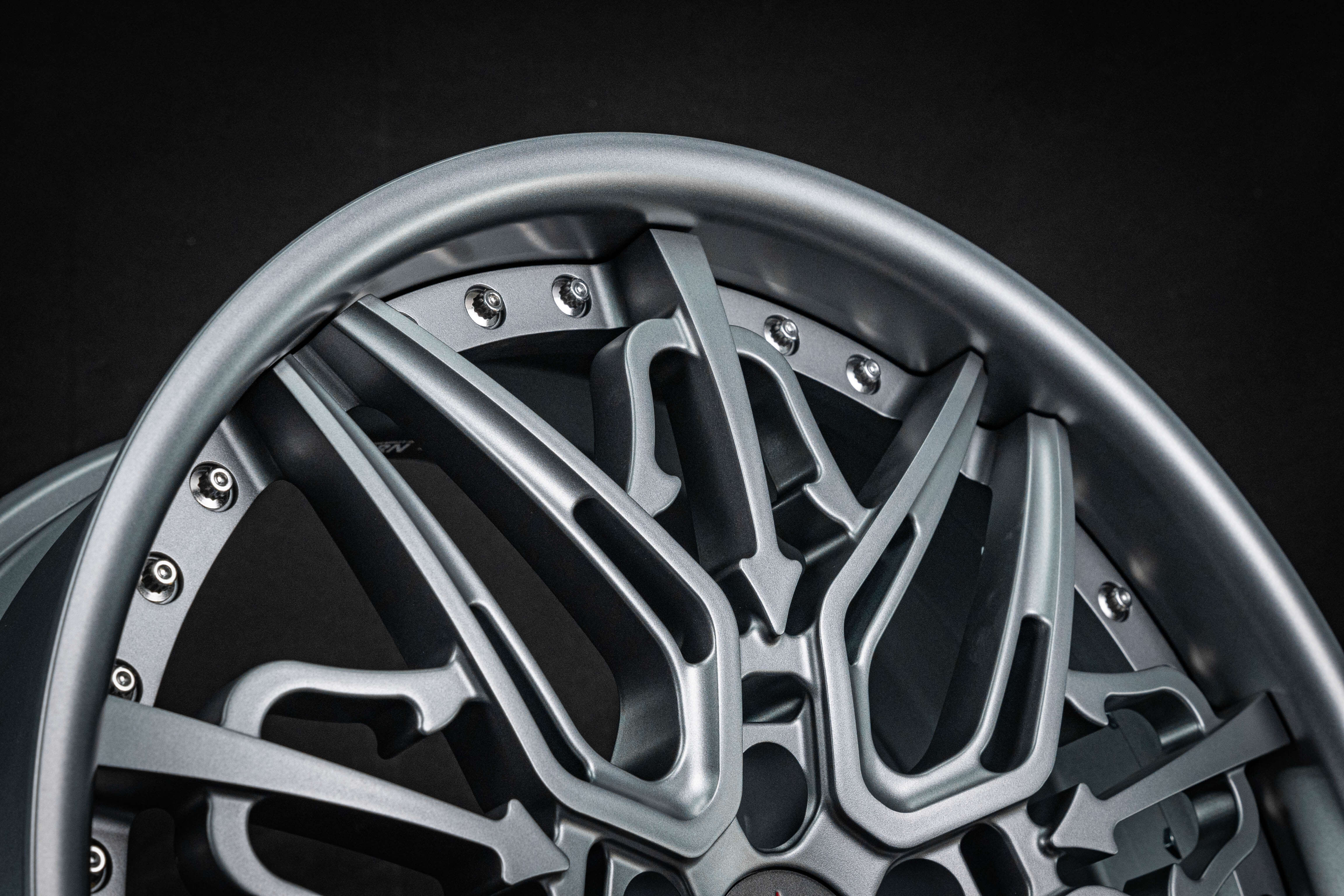 2015 Maserati Quattro Custom 2pc Matte Gunmental Gray Finish and Chrome Screws RV-MR01 Series RVRN Wheel Forged