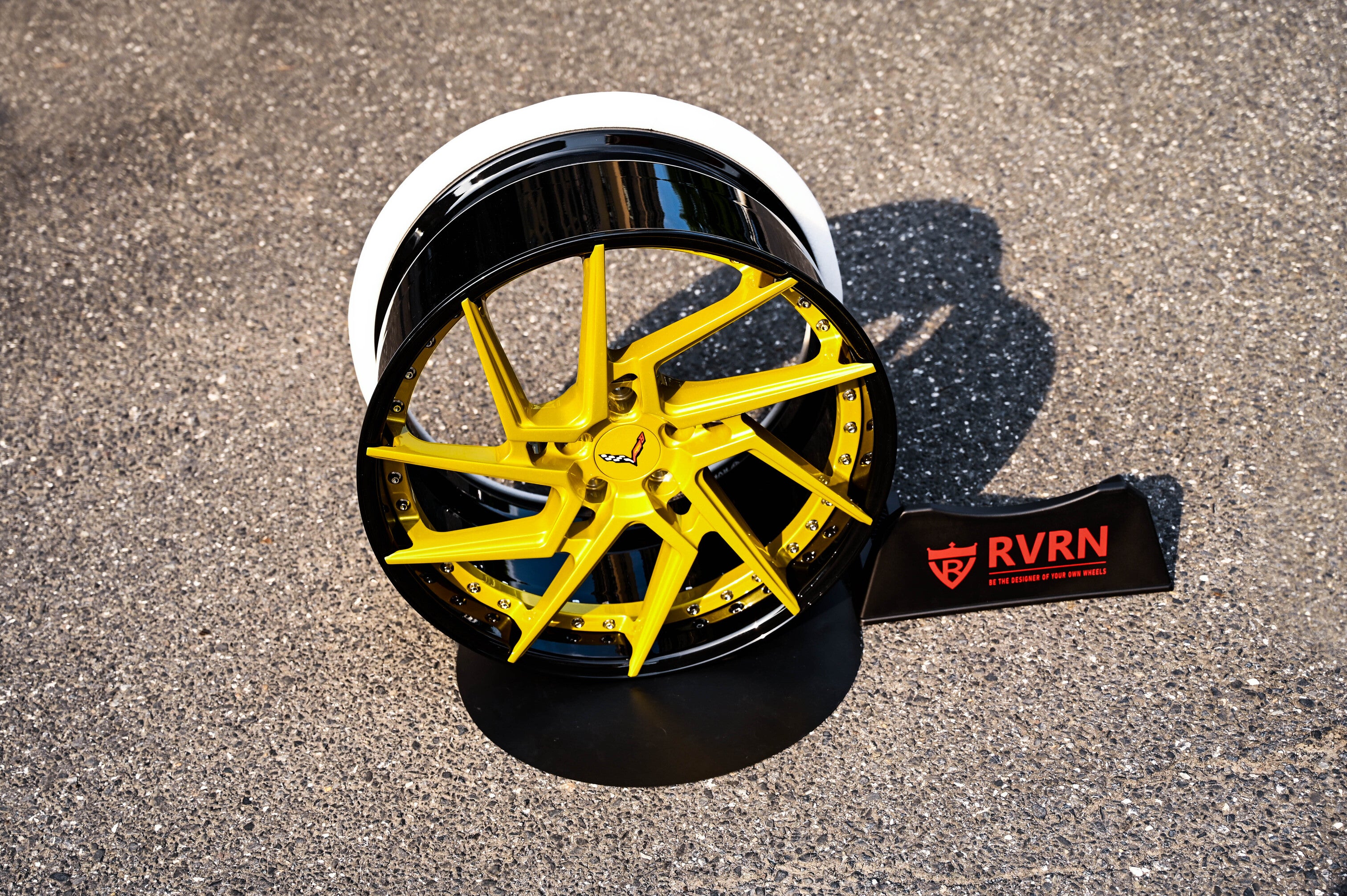 2021 Corvette C8 Custom  Aftermarket 2pc aggressive yellow RV-DF041 Series RVRN Wheel Forged