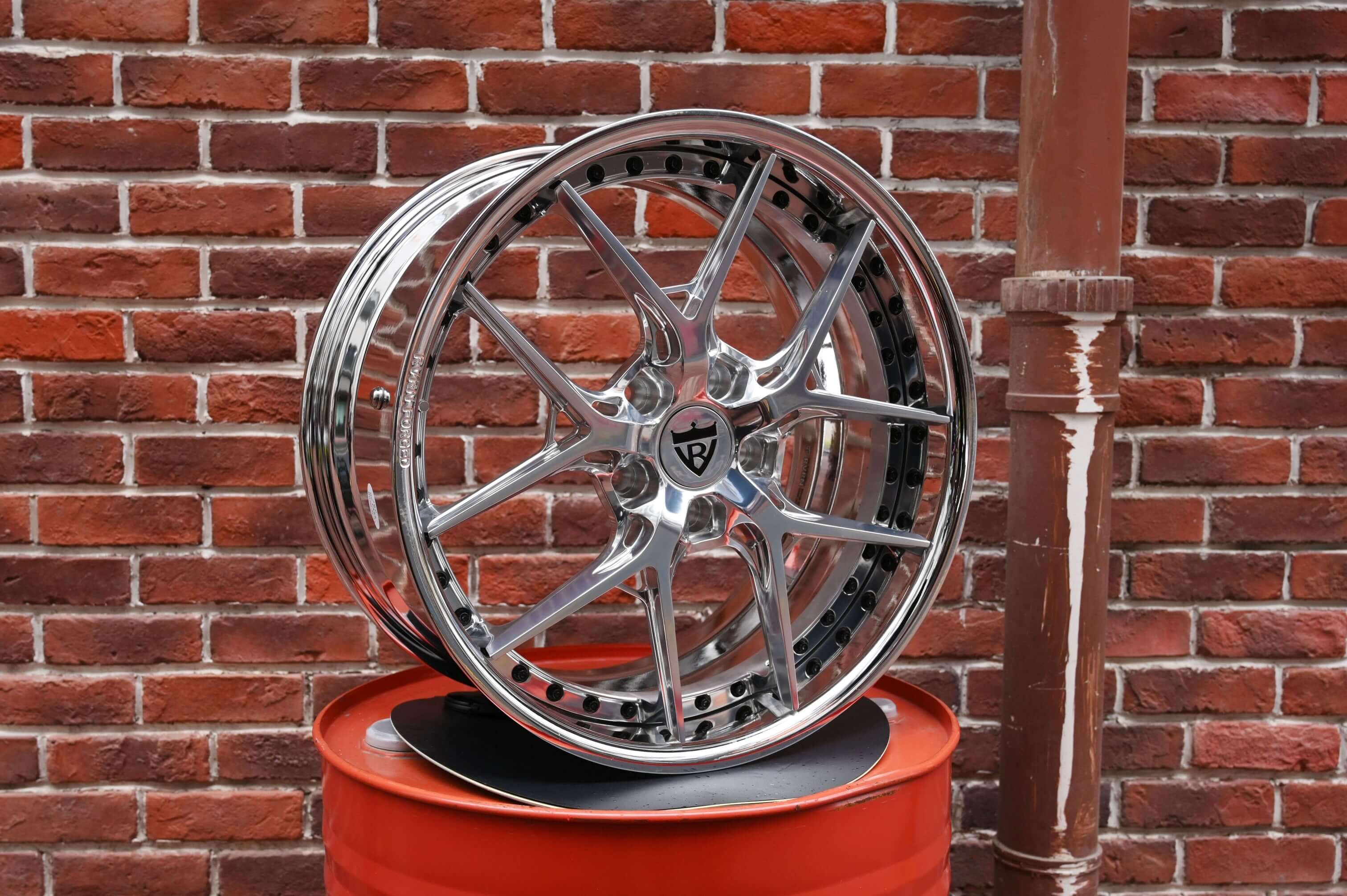 20x10 rear wheel with chrome deep dish – optimized for C5 Corvette performance
