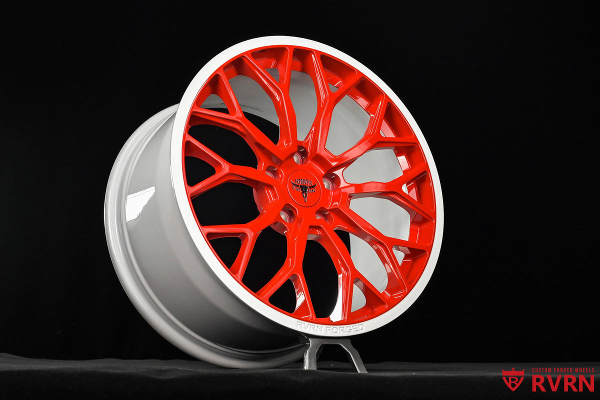 2015 Corvette C7 Stingray Gloss Red & Ivory White Wheels: RV-MG122