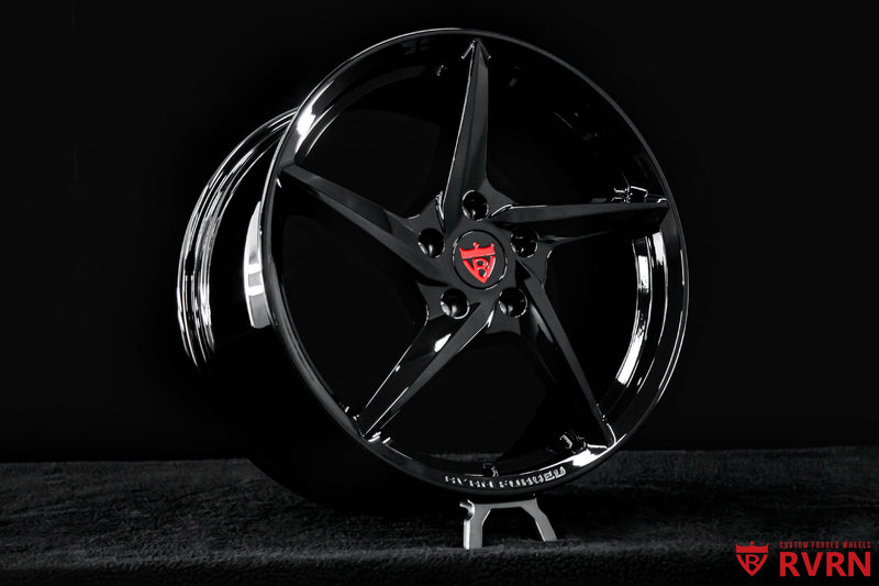 RVRN RV-MC35 custom wheel design for Corvette C7 Stingray featuring gloss black forged wheels, 5-spoke styling and tailored vehicle fitment.