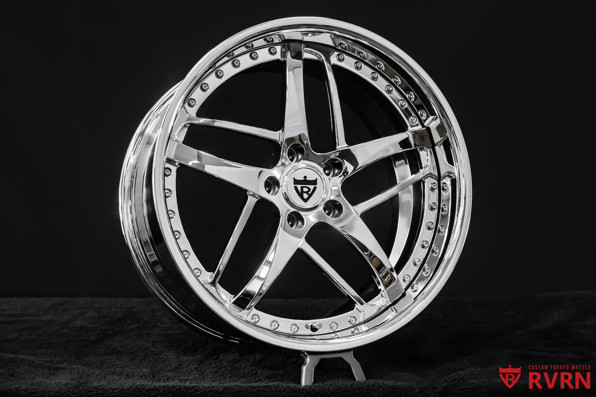 RVRN RV-DC36D two-piece forged wheels for the 2018 Chevrolet Camaro ZL1 1LE, all chrome with deep dish styling and custom fitment