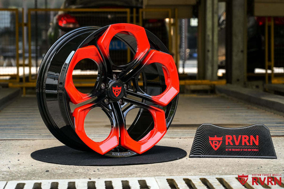 RV-MA05 concave forged wheel for a 2019 Audi RS5 with gloss black to red gradient spokes