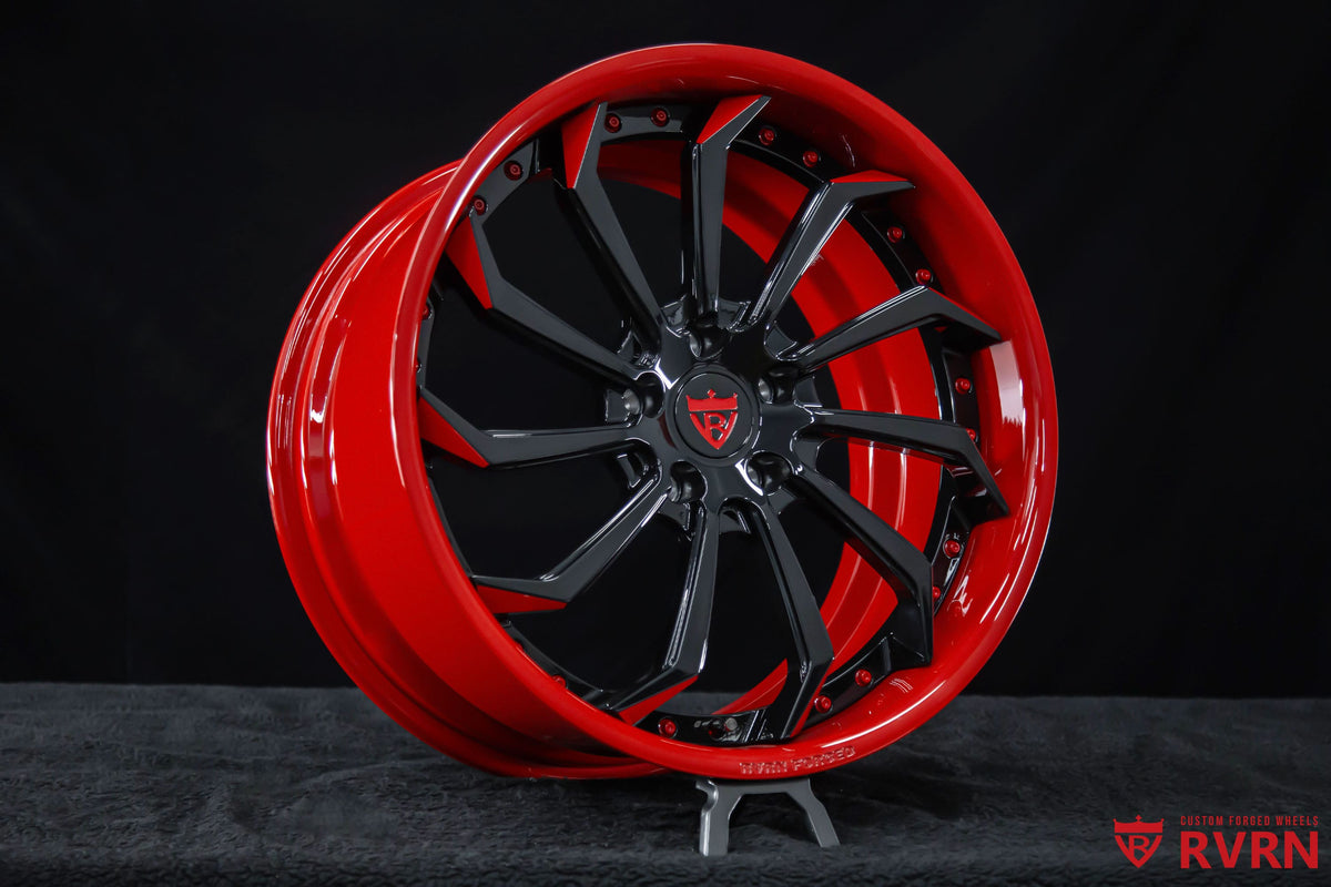 Design your own Corvette C8 wheels with RVRN RV-DC01 directional 2-piece forged wheels in a custom gloss black and red finish
