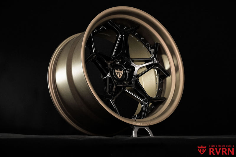 Custom forged wheels for Corvette C8 featuring RVRN RV-DR01 2-piece design, 20x11 front and 21x13 rear fitment, deep concave Y-spoke styling.