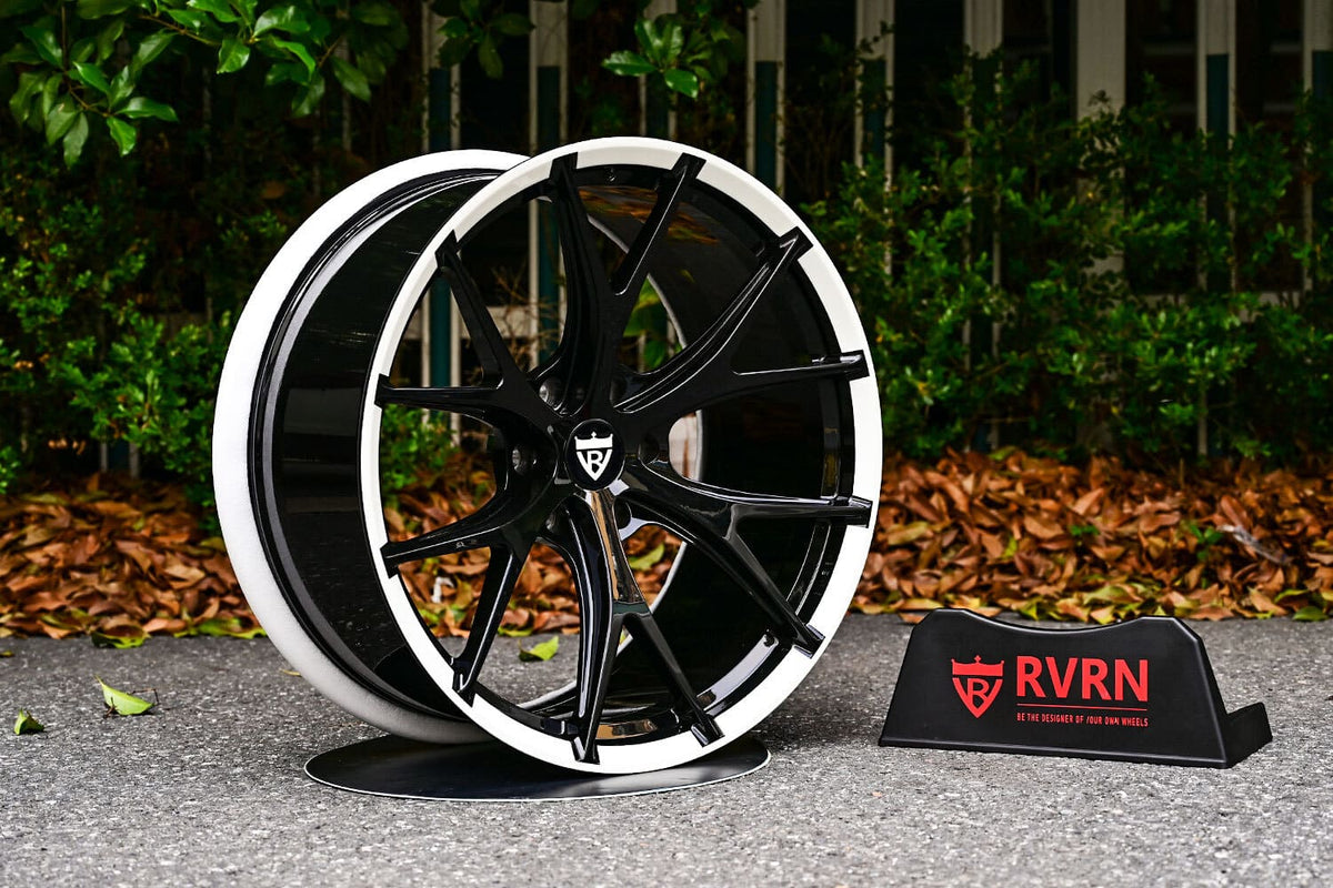 2023 Dodge Ram Custom 6Lug Gloss Black & Pearl White Forged Wheels: RV-MR05