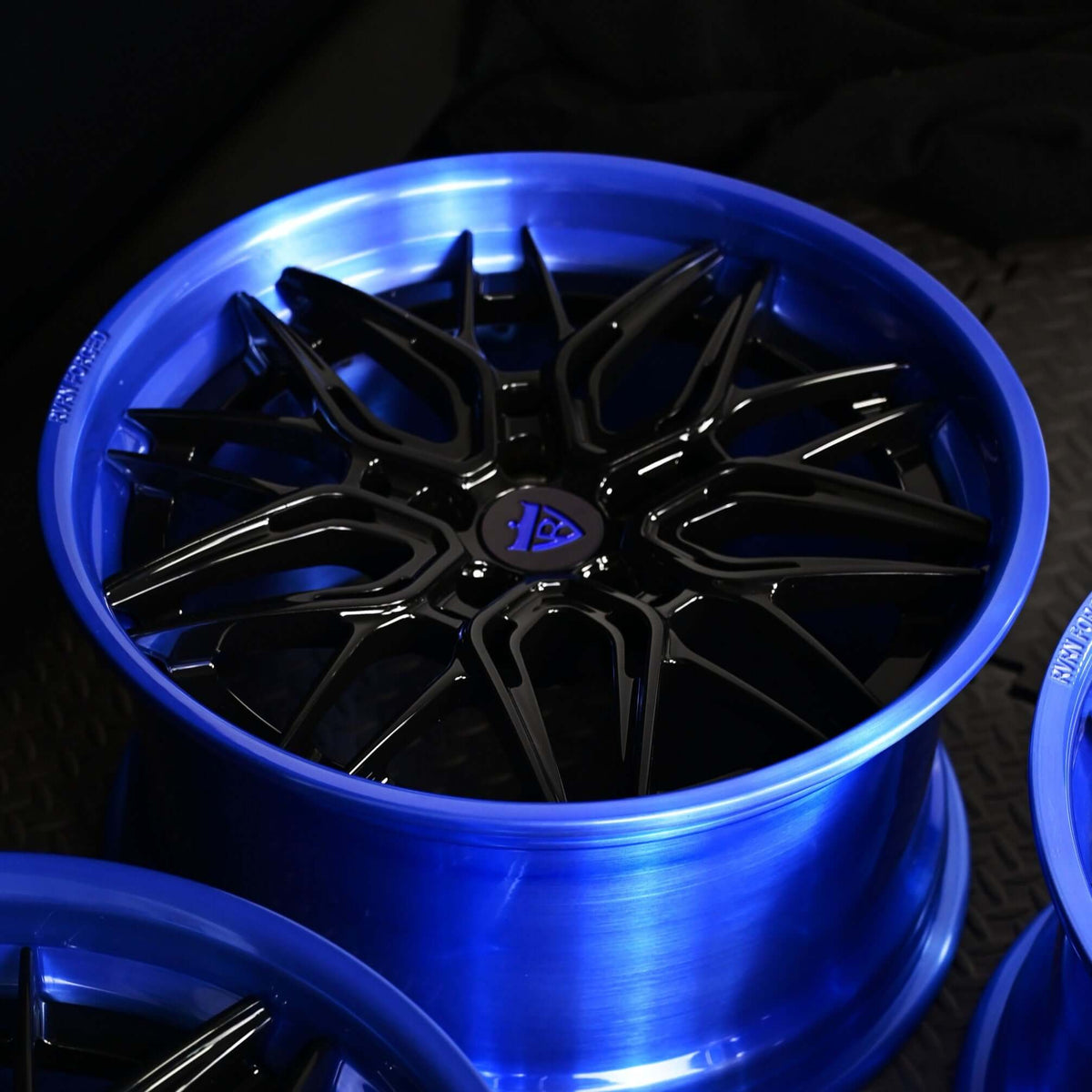 2024 Ford Mustang on RVRN RV-C081 forged wheels in Glossy Black Spoke with Brushed Blue Barrel (photo 01)