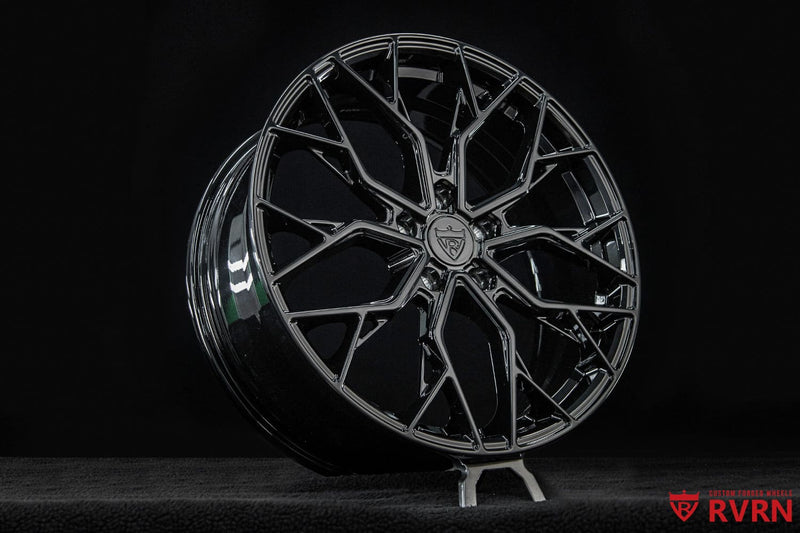 2026 Honda Odyssey Elite Black Wheels: RV-MV01 custom forged wheel design by RVRN Wheels.