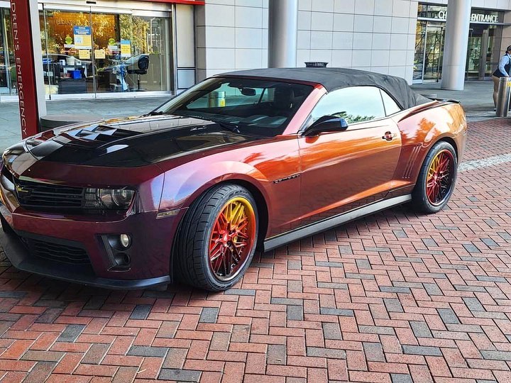 2013 Chevrolet Camaro ZL1 on RVRN Custom Wheels RV-T081 parked outside with stylish RVRN Custom Forged Wheels.